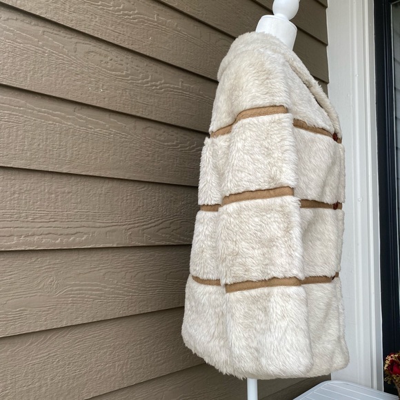 Vintage Betty Rose 1960s Faux Fur Teddy Coat See Measurements - Picture 2 of 16